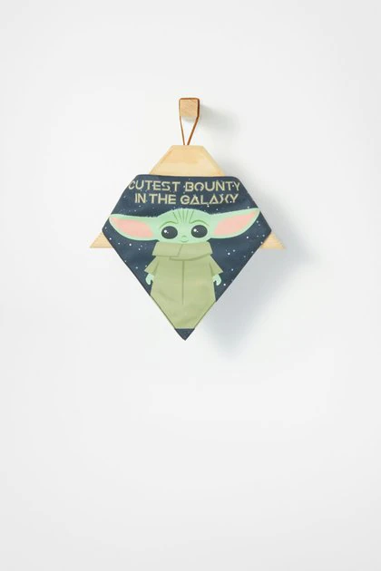 STAR WARS THE MANDALORIAN GROGU "Cutest Bounty" Reversible Dog & Cat Bandana 3 STAR WARS THE MANDALORIAN GROGU "Cutest Bounty" Reversible Dog & Cat Bandana - Image 3