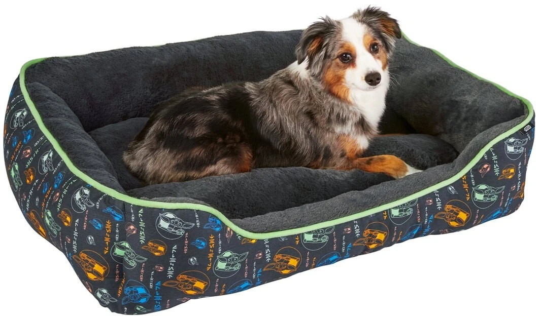 STAR WARS THE MANDALORIAN GROGU Bolster Cat & Dog Bed 3 STAR WARS THE MANDALORIAN GROGU Bolster Cat & Dog Bed - Image 3