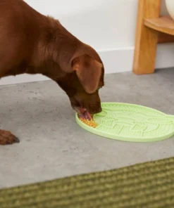 STAR WARS THE MANDALORIAN GROGU Silicone Dog & Cat Treat Yummy Mat -STAR WARS Shop 291444 PT2. SY630 V1633979747