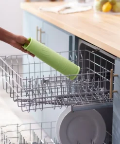 STAR WARS THE MANDALORIAN GROGU Nom Nom Silicone Dog & Cat Food Mat -STAR WARS Shop 291446 PT6. SY630 V1633979818