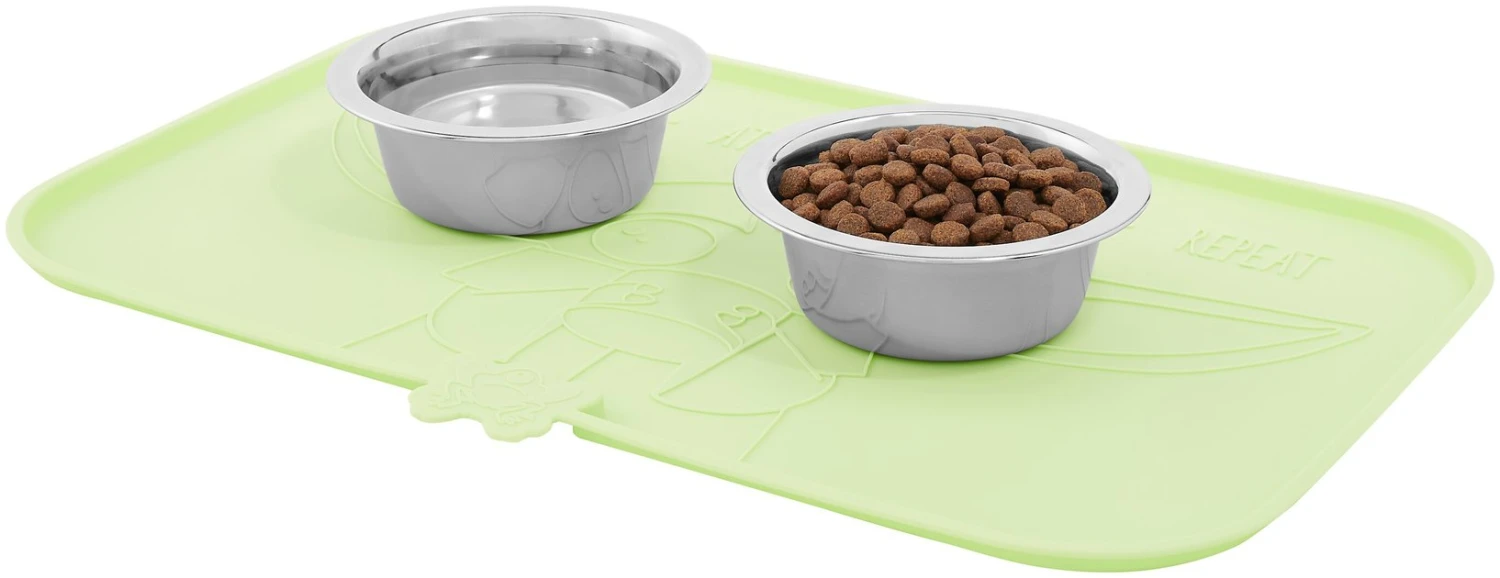 STAR WARS THE MANDALORIAN GROGU Snack Silicone Dog & Cat Food Mat 4 STAR WARS THE MANDALORIAN GROGU Snack Silicone Dog & Cat Food Mat - Image 4