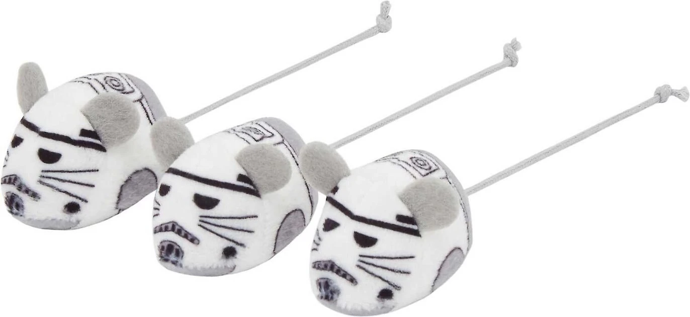 STAR WARS STORMTROOPER Plush Mice + MILLENNIUM FALCON Teaser Cat Toy with Catnip 2 STAR WARS STORMTROOPER Plush Mice + MILLENNIUM FALCON Teaser Cat Toy with Catnip - Image 2