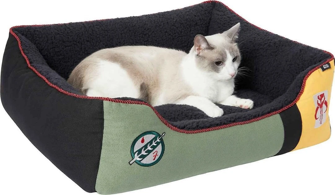 STAR WARS BOBA FETT Bolster, Large + THE MANDALORIAN GROGU Pillow Cat & Dog Bed, X-Large 2 STAR WARS BOBA FETT Bolster, Large + THE MANDALORIAN GROGU Pillow Cat & Dog Bed, X-Large - Image 2